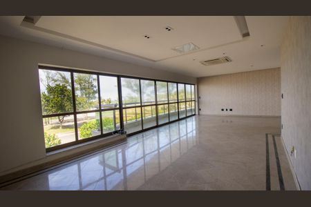 Apartamento à venda com 260m², 4 quartos e 3 vagasSala