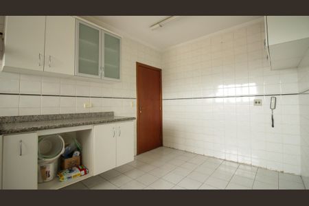 Apartamento à venda com 130m², 3 quartos e 5 vagas Apartamento à venda com 130m², 3 quartos e 5 vagasCozinha