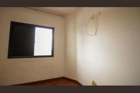 Apartamento à venda com 130m², 3 quartos e 5 vagas Apartamento à venda com 130m², 3 quartos e 5 vagasQuarto 2