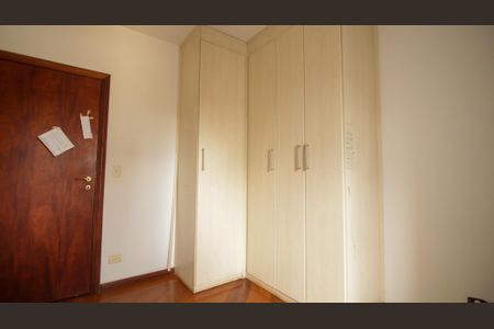 Apartamento à venda com 130m², 3 quartos e 5 vagas Apartamento à venda com 130m², 3 quartos e 5 vagasQuarto 2