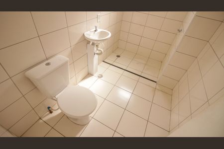 Apartamento à venda com 49m², 2 quartos e 1 vaga Apartamento à venda com 49m², 2 quartos e 1 vagaBanheiro Social