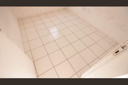 Apartamento à venda com 49m², 2 quartos e 1 vaga Apartamento à venda com 49m², 2 quartos e 1 vagaBanheiro Social