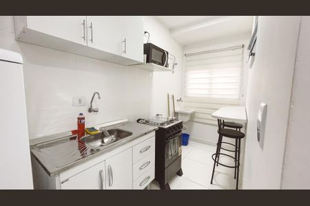 Apartamento para alugar com 24m², 1 quarto e sem vaga Apartamento para alugar com 24m², 1 quarto e sem vagaCozinha e Área de Serviço