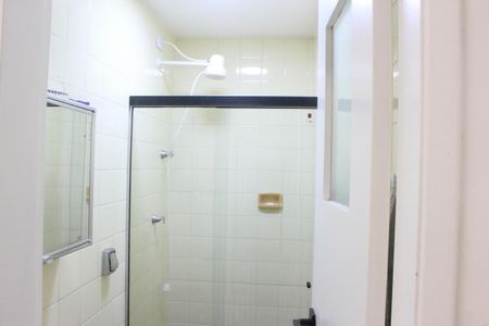 Apartamento à venda com 240m², 3 quartos e 3 vagasBanheiro de serviço