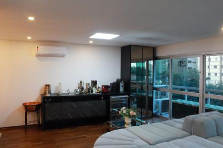 Apartamento à venda com 240m², 3 quartos e 3 vagasSala