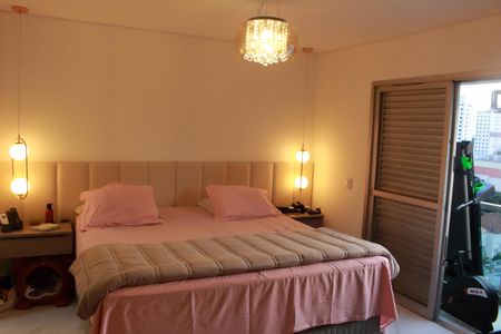 Apartamento à venda com 240m², 3 quartos e 3 vagasQuarto Suíte