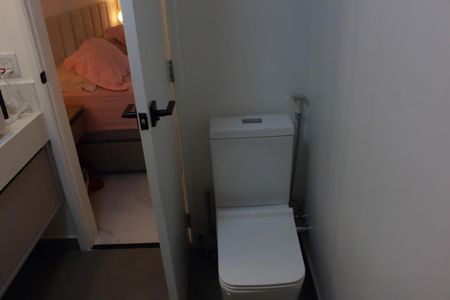 Apartamento à venda com 240m², 3 quartos e 3 vagasBanheiro da Suíte