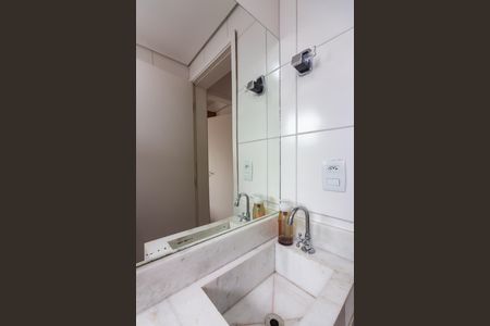 Apartamento à venda com 51m², 2 quartos e 1 vaga Apartamento à venda com 51m², 2 quartos e 1 vagaBanheiro Social