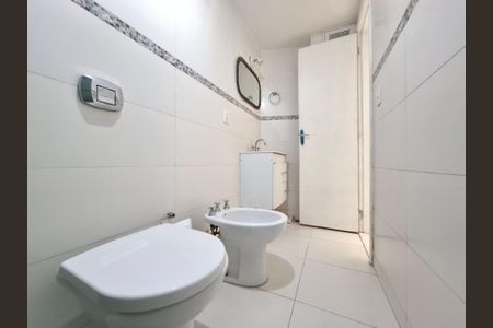 Apartamento à venda com 90m², 3 quartos e sem vagaBanheiro 2