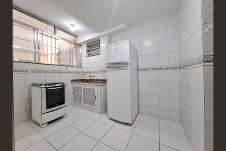 Apartamento à venda com 90m², 3 quartos e sem vagaCozinha
