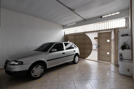 Casa à venda com 220m², 6 quartos e 2 vagasGaragem