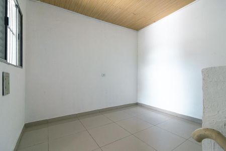 Casa à venda com 220m², 6 quartos e 2 vagasCasa 2 - Quarto