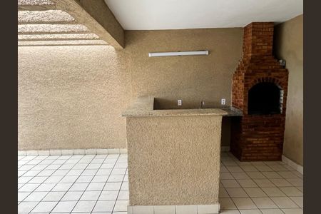 Apartamento à venda com 53m², 2 quartos e sem vaga Apartamento à venda com 53m², 2 quartos e sem vagaÁrea comum - Churrasqueira