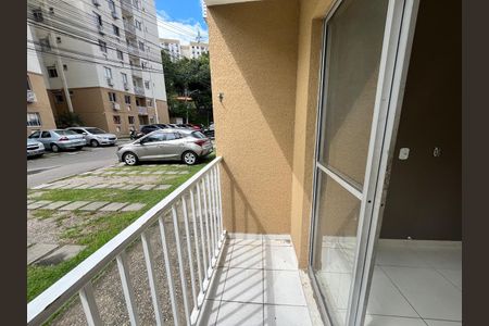 Apartamento à venda com 53m², 2 quartos e sem vaga Apartamento à venda com 53m², 2 quartos e sem vagaVaranda - Sala
