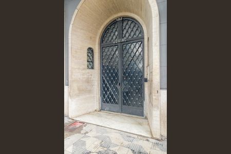 Studio para alugar com 32m², 1 quarto e sem vaga Studio para alugar com 32m², 1 quarto e sem vagaFachada