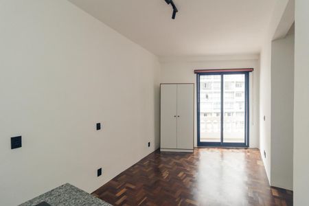 Studio para alugar com 32m², 1 quarto e sem vaga Studio para alugar com 32m², 1 quarto e sem vagaStudio