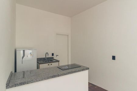 Studio para alugar com 32m², 1 quarto e sem vaga Studio para alugar com 32m², 1 quarto e sem vagaCozinha