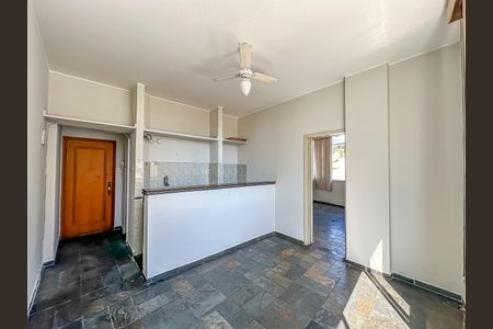 Apartamento à venda com 37m², 1 quarto e sem vagaSala/Cozinha