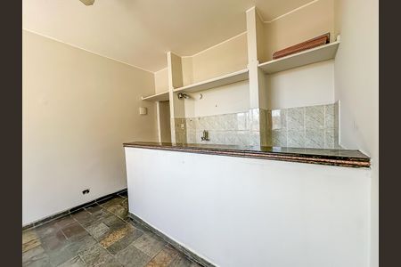 Apartamento à venda com 37m², 1 quarto e sem vagaSala/Cozinha