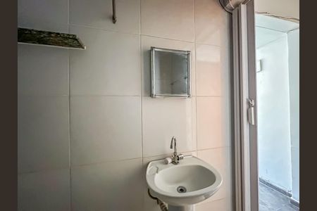 Apartamento à venda com 37m², 1 quarto e sem vagaBanheiro