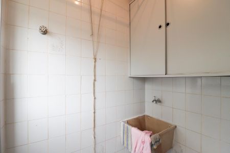 Apartamento para alugar com 57m², 2 quartos e sem vaga Apartamento para alugar com 57m², 2 quartos e sem vagaCozinha e Área de Serviço