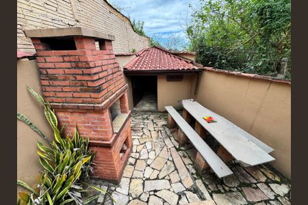 Casa para alugar com 250m², 4 quartos e 3 vagas Casa para alugar com 250m², 4 quartos e 3 vagasÁrea comum