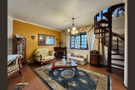 Casa para alugar com 250m², 4 quartos e 3 vagas Casa para alugar com 250m², 4 quartos e 3 vagasSala 2