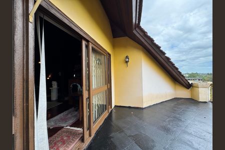 Casa para alugar com 250m², 4 quartos e 3 vagas Casa para alugar com 250m², 4 quartos e 3 vagasÁrea comum