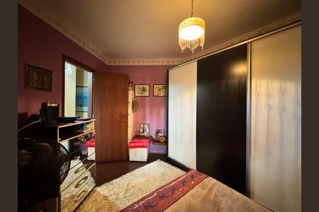 Casa para alugar com 250m², 4 quartos e 3 vagas Casa para alugar com 250m², 4 quartos e 3 vagasQuarto 3