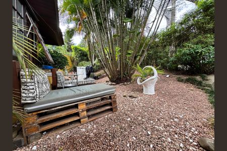 Casa para alugar com 250m², 4 quartos e 3 vagas Casa para alugar com 250m², 4 quartos e 3 vagasÁrea Externa