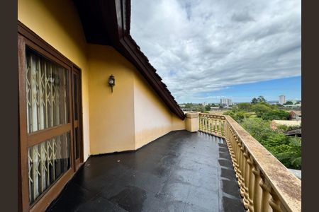 Casa para alugar com 250m², 4 quartos e 3 vagas Casa para alugar com 250m², 4 quartos e 3 vagasÁrea comum