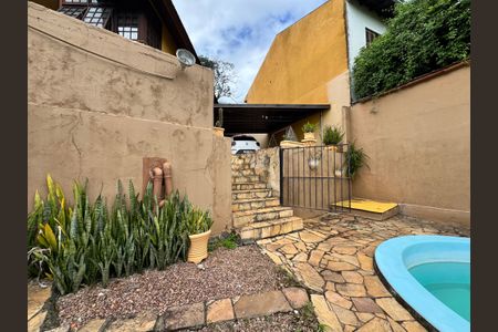 Casa para alugar com 250m², 4 quartos e 3 vagas Casa para alugar com 250m², 4 quartos e 3 vagasÁrea comum