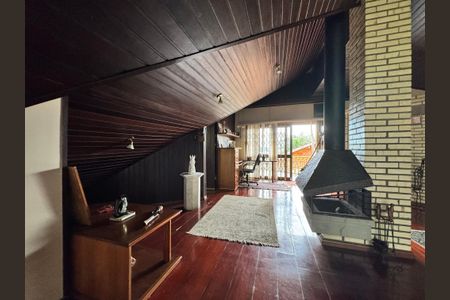 Casa para alugar com 250m², 4 quartos e 3 vagas Casa para alugar com 250m², 4 quartos e 3 vagasÁrea comum