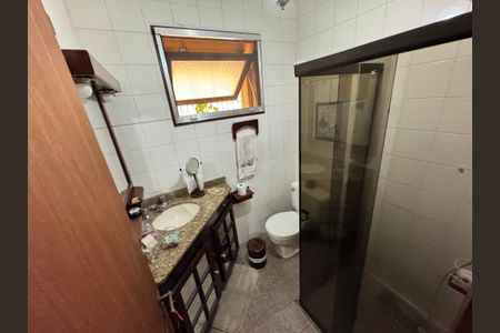 Casa para alugar com 250m², 4 quartos e 3 vagas Casa para alugar com 250m², 4 quartos e 3 vagasBanheiro