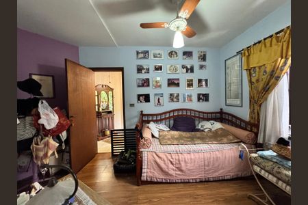 Casa para alugar com 250m², 4 quartos e 3 vagas Casa para alugar com 250m², 4 quartos e 3 vagasQuarto 1