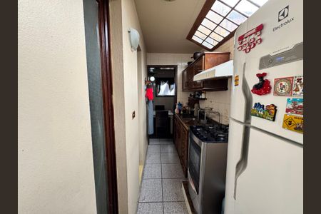 Casa para alugar com 250m², 4 quartos e 3 vagas Casa para alugar com 250m², 4 quartos e 3 vagasCozinha