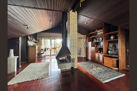 Casa para alugar com 250m², 4 quartos e 3 vagas Casa para alugar com 250m², 4 quartos e 3 vagasÁrea comum