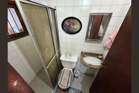 Casa para alugar com 250m², 4 quartos e 3 vagas Casa para alugar com 250m², 4 quartos e 3 vagasBanheiro de Serviço