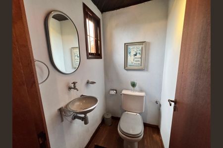 Casa para alugar com 250m², 4 quartos e 3 vagas Casa para alugar com 250m², 4 quartos e 3 vagasÁrea comum