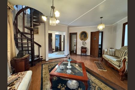 Casa para alugar com 250m², 4 quartos e 3 vagas Casa para alugar com 250m², 4 quartos e 3 vagasSala 2