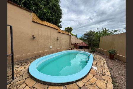 Casa para alugar com 250m², 4 quartos e 3 vagas Casa para alugar com 250m², 4 quartos e 3 vagasÁrea comum