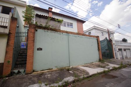 Casa para alugar com 800m², 5 quartos e 4 vagasFachada