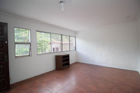 Casa para alugar com 800m², 5 quartos e 4 vagasSala