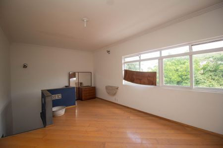 Casa para alugar com 800m², 5 quartos e 4 vagasHall Entre Quartos