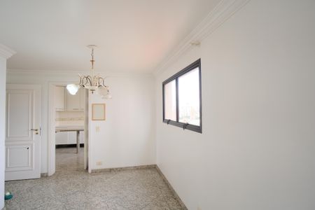 Apartamento à venda com 200m², 3 quartos e 3 vagasCopa