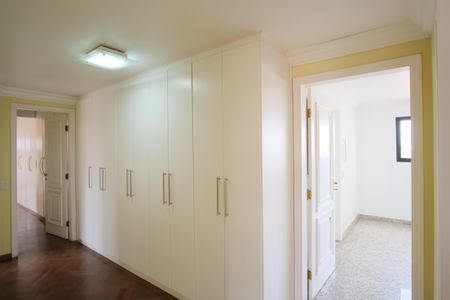 Apartamento à venda com 200m², 3 quartos e 3 vagasHall dos Quartos