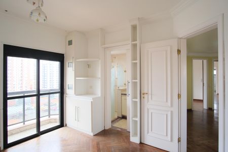 Apartamento à venda com 200m², 3 quartos e 3 vagasSuíte 1