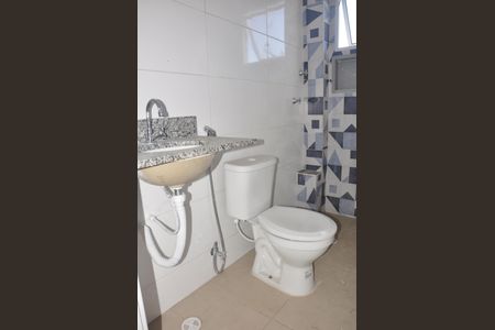 Apartamento à venda com 38m², 2 quartos e sem vaga Apartamento à venda com 38m², 2 quartos e sem vagaBanheiro Social