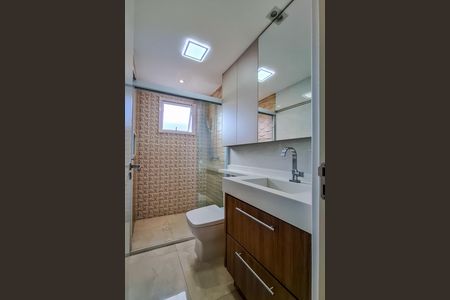 Apartamento à venda com 54m², 2 quartos e 1 vaga Apartamento à venda com 54m², 2 quartos e 1 vagaBanheiro do Quarto 2