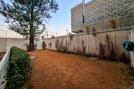 Apartamento à venda com 54m², 2 quartos e 1 vaga Apartamento à venda com 54m², 2 quartos e 1 vagaÁrea comum